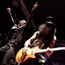 Photo Flash: Slash And Myles Kennedy Perform In Berlin