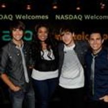 Photo Flash: Nickelodeon's Big Time Rush Performs in NYC's Times Square
