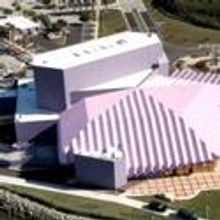 Van Wezel Announces Free Fridayfest 6/25