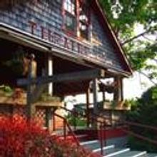 Ocean State Theatre Company Hosts Fundraising Event At Theatre By The Sea 9/25