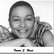 Feinstein's at Loews Regency Presents TAMM E. HUNT 8/25