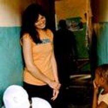 Mandy Moore Distributes Bed Nets in Africa