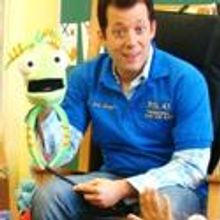 Photo Flash: JohnTartaglia Visits PS 41