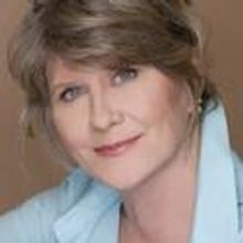 Judith Ivey Stars In Shirley Valentine on Long Wharf Theatre's Stage II 