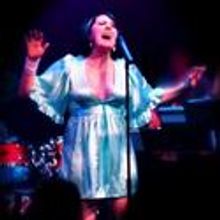 Natalie Joy Johnson Comes To BarTini UltraLounge 11/9