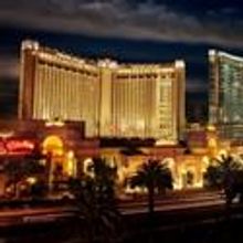 Josh Gracin Performs At The Pub at Monte Carlo 12/4