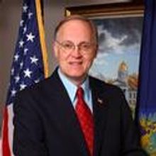 Portrait Of Vermont Governor Jim Douglas Unveiled In Montpelier 12/1