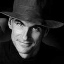 James Taylor Announces Upcoming Tour Dates, Kicks Off 2/26/2011