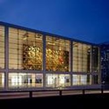 Pilobolus Dance Theatre Makes Rare Chicago Appearance 1/28-29