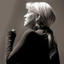 Mezzo Joyce DiDonato Releases 'Diva, Divo' Solo Album 1/25