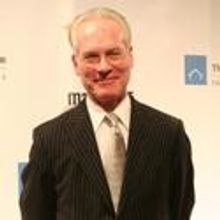 Weight Watchers Joins Tim Gunn to Provide Style Tips for All Stages of Weight Loss