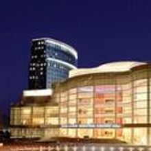 The Center and South Coast Plaza Host Free Cast Performance by HAIR 1/27