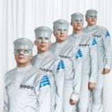 STG Presents Fleet Foxes, Devo & Yonder Mountain String Band