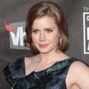 Amy Adams to Present on Oscar Show