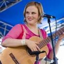 Ólöf Arnalds Tours U.S., Plays SXSW