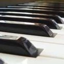 Musical Mondays Theatre Lab Presents THE FARTISTE 4/14