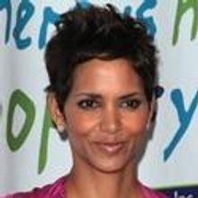 Photo Coverage: Halle Berry & More at the 31st Annual Jenesses Silver Rose Gala
