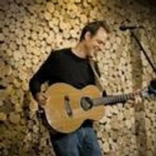 David Wilcox Announces Emerging Artist Fellowship