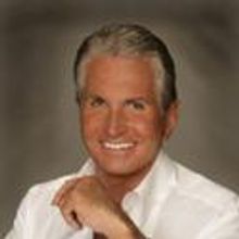 George Hamilton to Star in National Tour of LA CAGE AUX FOLLES