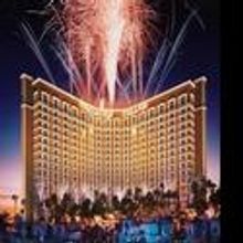 Señor Frog’s Comes to Treasure Island LV