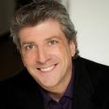 Paul Stroili To Lead A FLEA IN HER EAR At Edgemar Center June 2-12