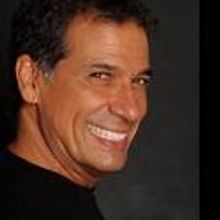 Bobby Collins Takes the Stage at the Southampton Cultural Center 8/12-13