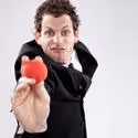 NIK RABINOWITZ LIVE Plays On Broadway In Cape Town