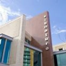 Matt Gardiner Named Associate Artistic Director of Signature Theatre