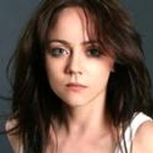 Lauren Hodges Joins NAKED IN A FISHBOWL 8/8