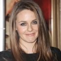 Alicia Silverstone is Expecting First Child