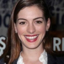 Confirmed: Anne Hathaway to Guest on GLEE This Season