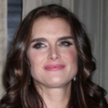 Brooke Shields to Star in New Play, GIRLS TALK in Hollywood