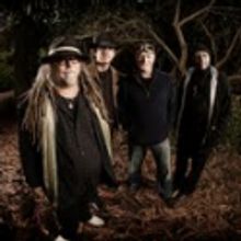 7 Walkers Set to Perform at The Englert Theatre 3/24