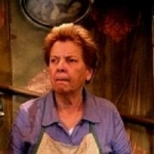 BWW Reviews: Williams' HOUSE Stands Sturdy at the Fountain