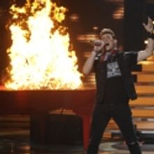 Photo Flash: AMERICAN IDOL Does Elton John