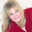 Sally Struthers to Play Paulette in Ogunquit's LEGALLY BLONDE, 8/24-9/17