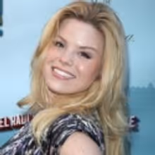 TWITTER WATCH: Megan Hilty 'Having the time of my life on Smash'