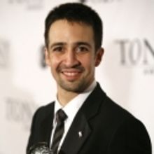 Lin-Manuel Miranda on MODERN FAMILY Role: 'I had to learn to speak dog' - Episode Airs Tonight!