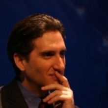 BWW Reviews: Hershey Felder Brings Back Gershwin to Pasadena Playhouse