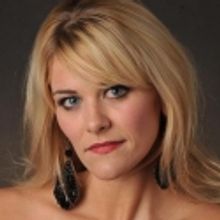 BWW Interviews: Nashville's FUNNY Fannys: Laura Thomas Sonn