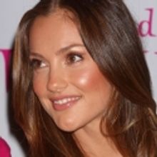 Photo Flash: LOVE, LOSS Welcomes Kelly, Sullivan et al.