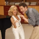 Photo Flash: Kristin Chenoweth Returns to GLEE!