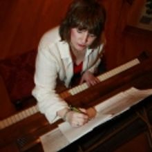 Carla Gordon & Beckie Menzie Debut New Comedy Song, Lady in the GPS, 5/4