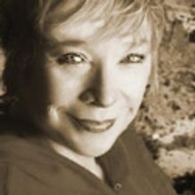 Shirley MacLaine Opens An Evening with Shirley MacLaine @ Valley Performing Arts Cent