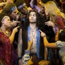 BWW Reviews: HAIR, A Transcendental Tribal Trip