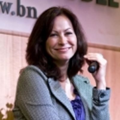 Photo Coverage: Linda Eder Promotes New Album at Barnes & Noble