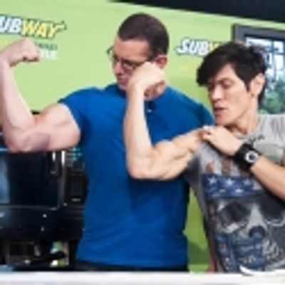 Photo Coverage: Celebrity Chef Robert Irvine Challenges ROCK OF AGES in Subway's Contest