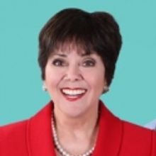 Photo Flash: Joyce DeWitt Joins MISS ABIGAIL'S GUIDE