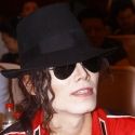 Photo Flash: Wang Jie Impersonates Michael Jackson in Bejing
