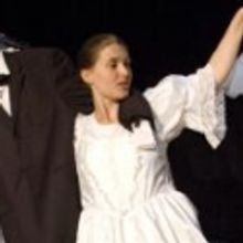 BWW Reviews: HAND-ME-DOWN, Tristan Bates Theatre, June 16 2011